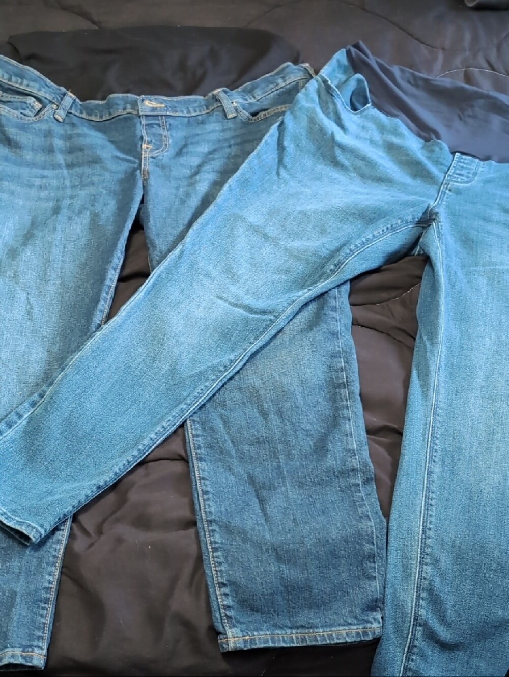 Old Navy Women's Straight Leg Maternity Jeans in Light Blue Wash